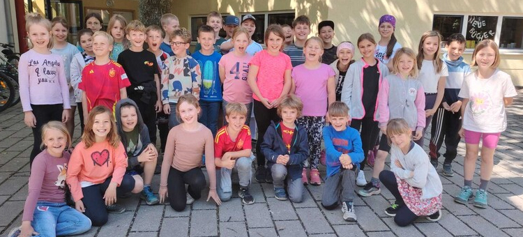 Gruppenfoto Kinder 2b 3b